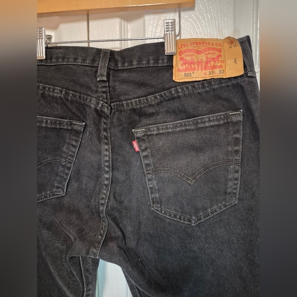 Levi's Black Straight Jeans Classic Style - Picture 3 of 4